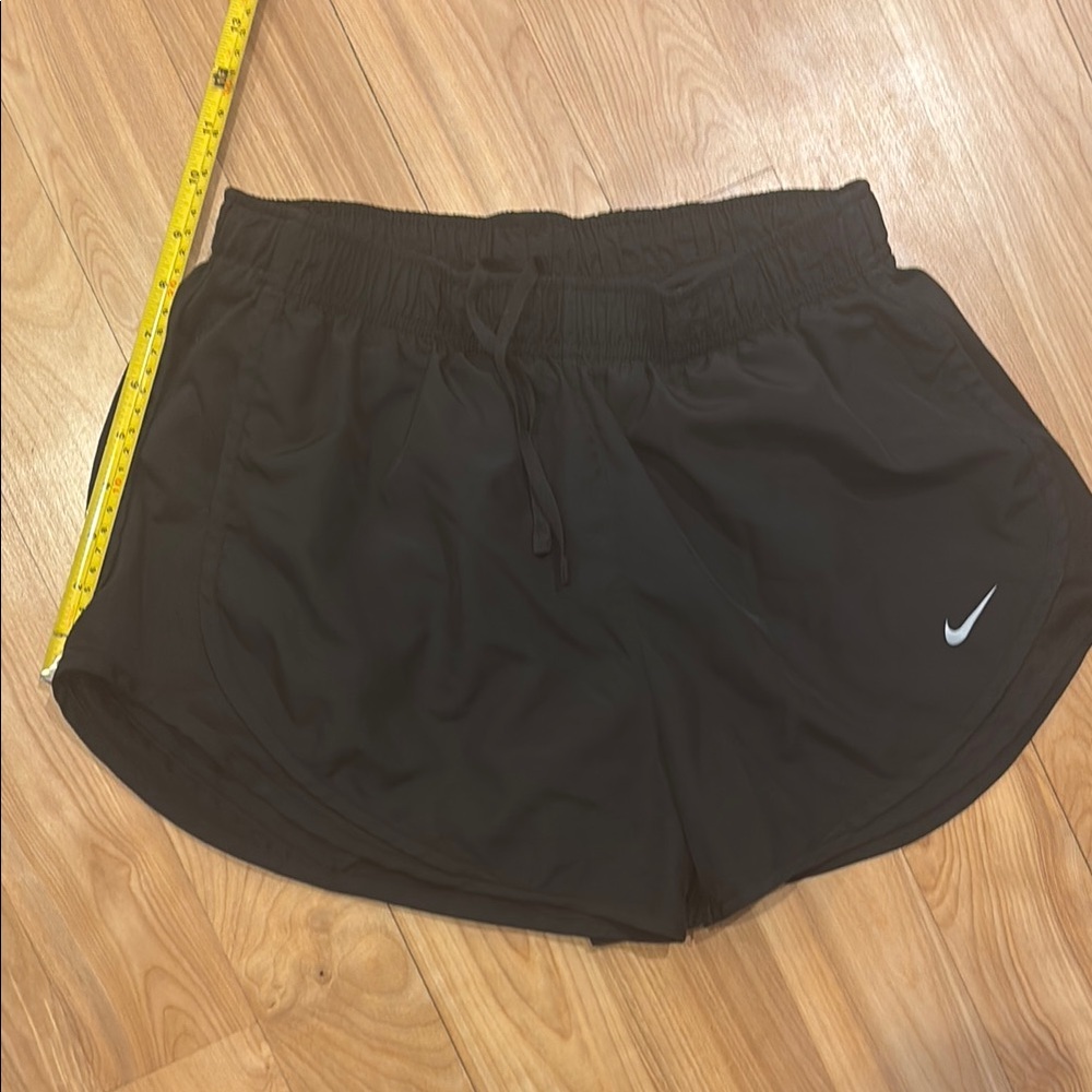Nike Black Athletic Shorts Lightweight Breathable